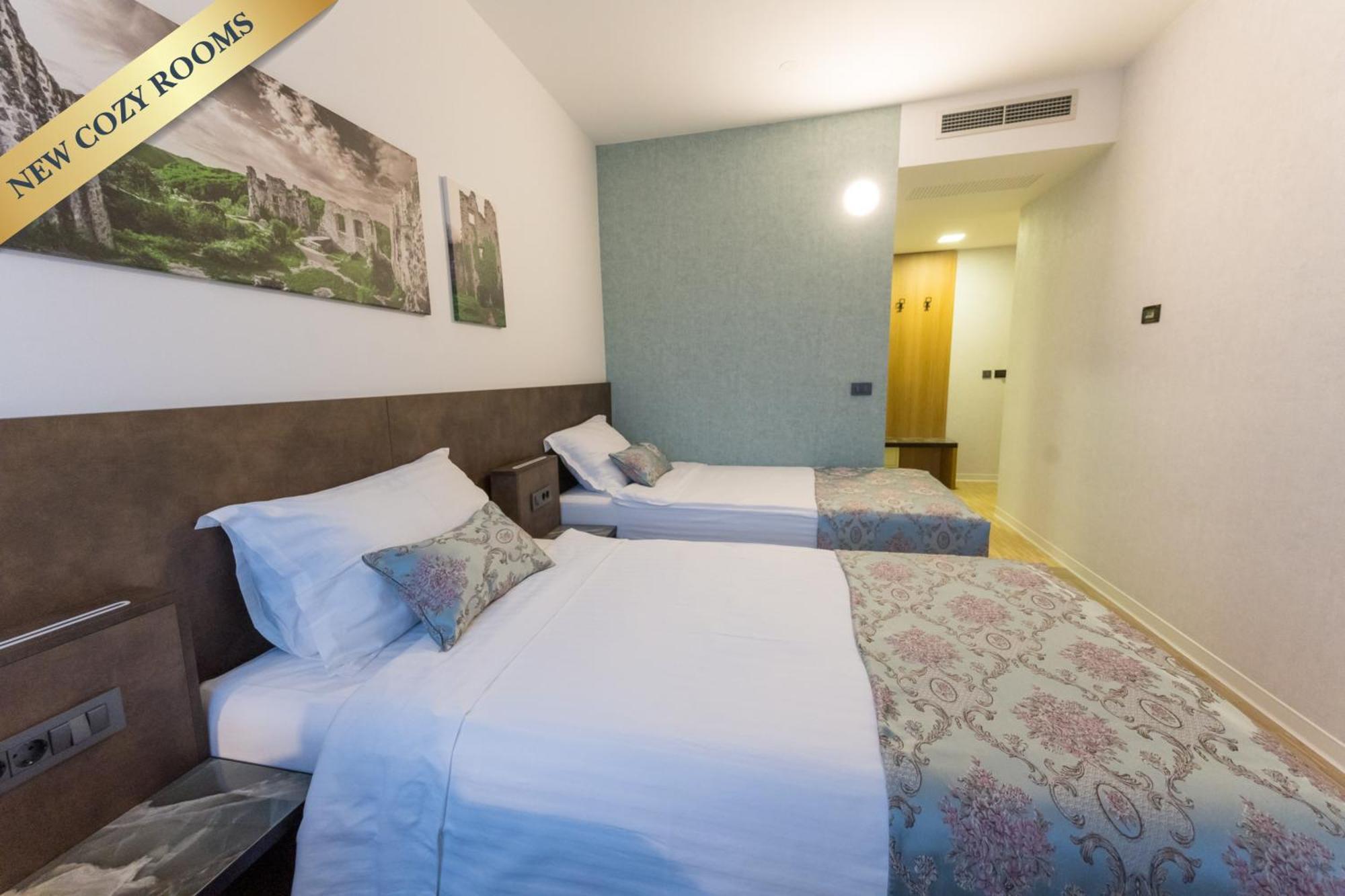 Hotel Jarun Zagreb Exterior photo